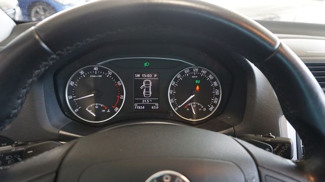 Fahrzeugabbildung Skoda Octavia Combi 2,99 % FINANZIERUNG¹+AUTOM+NAVI