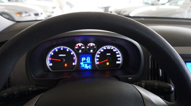 Fahrzeugabbildung Hyundai i30 2,99 % FINANZIERUNG¹+AUTOM+SHZ