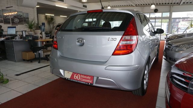 Fahrzeugabbildung Hyundai i30 2,99 % FINANZIERUNG¹+AUTOM+SHZ