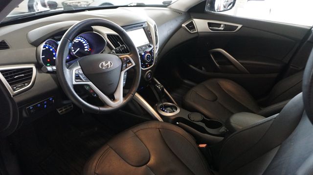 Fahrzeugabbildung Hyundai Veloster 2,99 % FINANZIERUNG¹+AUTOM+NAVI+PANO
