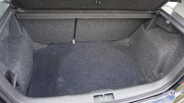 Fahrzeugabbildung Volkswagen Polo Comfortline