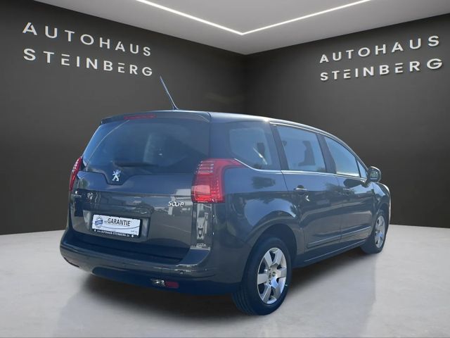 Fahrzeugabbildung Peugeot 5008 TEMPOMAT+PANORAMADACH+PDC+7 SITZE Active