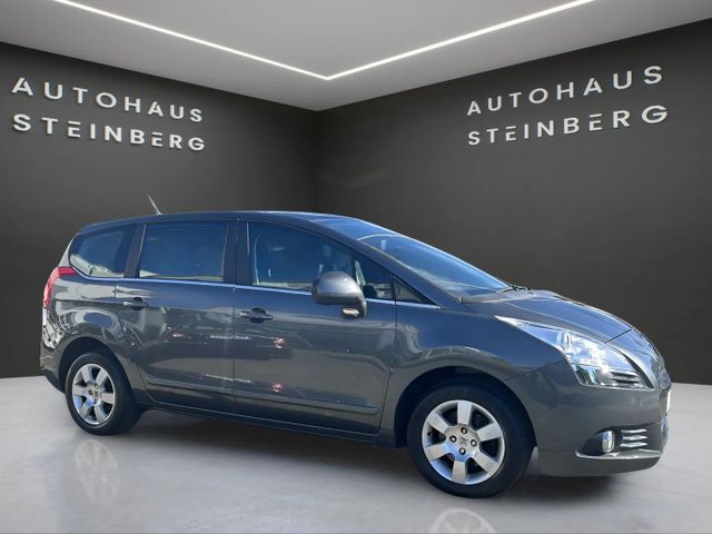 Fahrzeugabbildung Peugeot 5008 TEMPOMAT+PANORAMADACH+PDC+7 SITZE Active