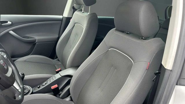 Fahrzeugabbildung Seat Altea XL TEMPOMAT+SITZHEIZUNG+PDC Comfort Limite