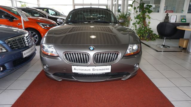 Fahrzeugabbildung BMW Z4 Roadster 2,99% FINANZIERUNG¹+LEDER+XENON 3.0i