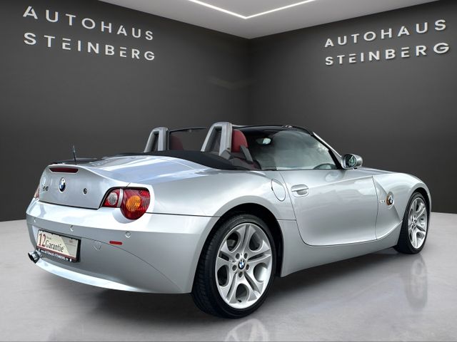 Fahrzeugabbildung BMW Z4 Roadster 2,99% FINANZIERUNG¹+AUTOMATIK+1.HAND