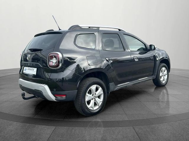 Fahrzeugabbildung Dacia DUSTER GAS/BENZIN+NAVIGATION+KAMERA+AHK