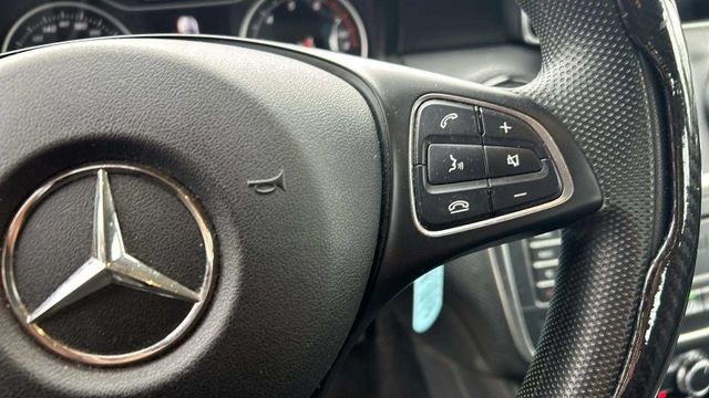 Fahrzeugabbildung Mercedes-Benz A 160 NAVIGATION+KAMERA+SITZHEIZUNG+PDC