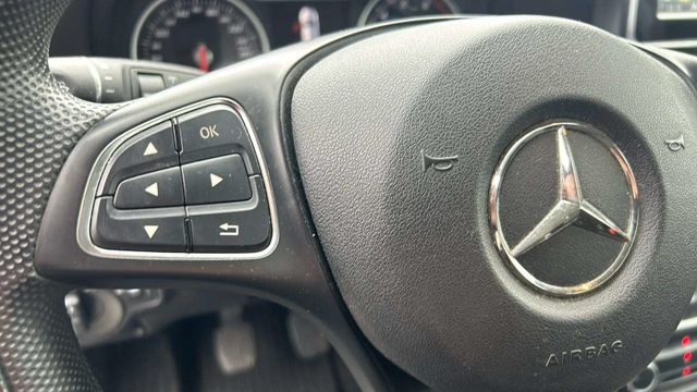 Fahrzeugabbildung Mercedes-Benz A 160 NAVIGATION+KAMERA+SITZHEIZUNG+PDC