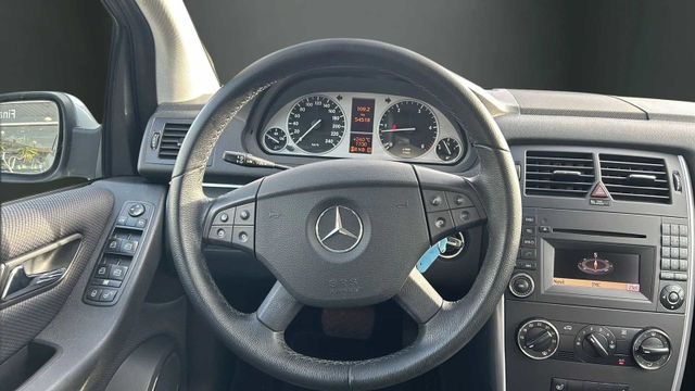 Fahrzeugabbildung Mercedes-Benz B 180 CDI AUTOMATIK+NAVIGATION+SHZ+TEMPOMAT