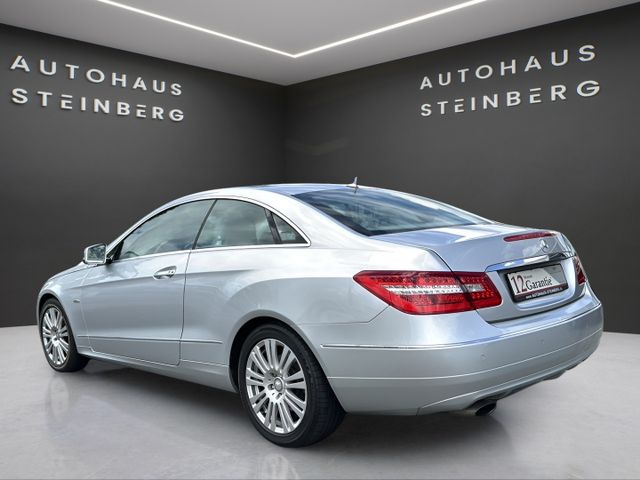 Fahrzeugabbildung Mercedes-Benz E 250 CGI BlueEfficiency 2,99 % FINANZIERUNG¹+AU