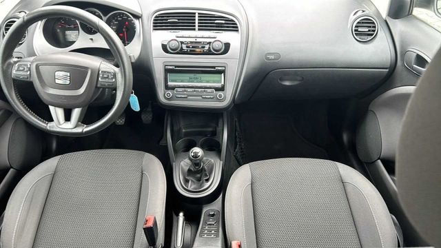 Fahrzeugabbildung Seat Altea XL TEMPOMAT+SITZHEIZUNG+PDC Comfort Limite