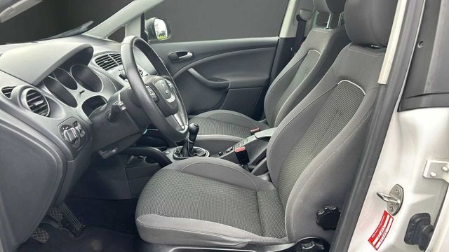 Fahrzeugabbildung Seat Altea XL TEMPOMAT+SITZHEIZUNG+PDC Comfort Limite