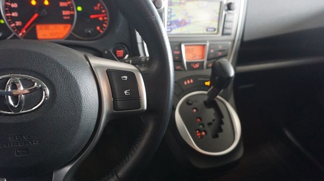 Fahrzeugabbildung Toyota Verso-S AUTOMATIK+NAVIGATION+KAMERA Life