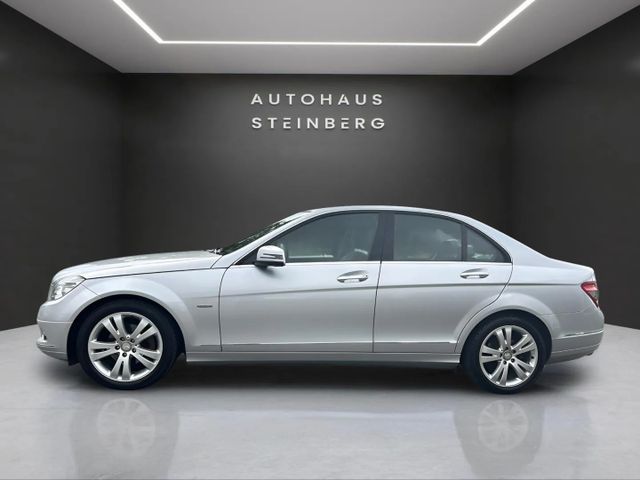 Fahrzeugabbildung Mercedes-Benz C 180 CGI AUTOMATIK+SITZHEIZUNG+TEMPOMAT