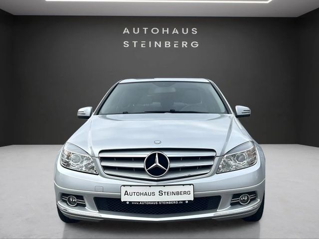 Fahrzeugabbildung Mercedes-Benz C 180 CGI AUTOMATIK+SITZHEIZUNG+TEMPOMAT