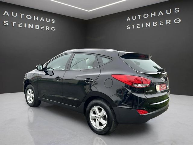 Fahrzeugabbildung Hyundai ix35 AUTOMATIK+SITZHEIZUNG+PDC+AHK Style 2WD