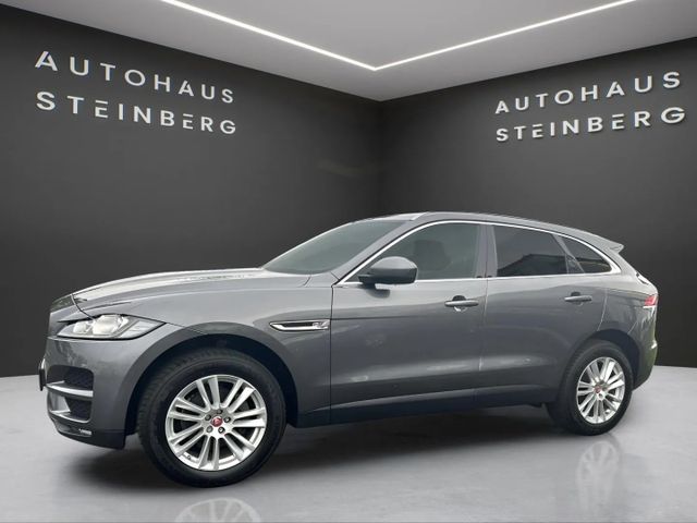 Fahrzeugabbildung Jaguar F-Pace AUTOMATIK+NAVI+LEDER+PANO+KAMERA AWD