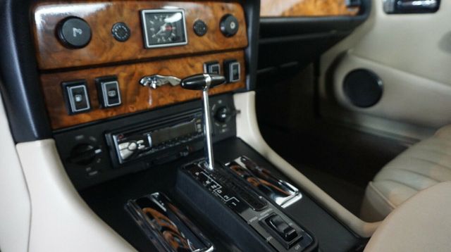 Fahrzeugabbildung Jaguar XJ Serie III 5.3 V12 Sovereign 1.HAND+OLDTIMER+A