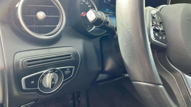 Fahrzeugabbildung Mercedes-Benz C 300 E T 9G-Tronic AUTOM+NAVI+SHZ+LED