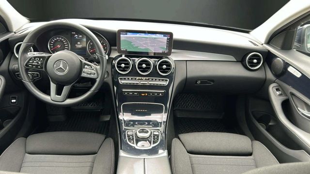 Fahrzeugabbildung Mercedes-Benz C 300 E T 9G-Tronic AUTOM+NAVI+SHZ+LED