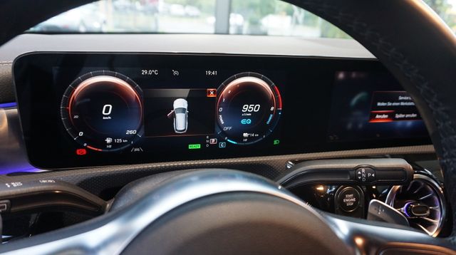 Fahrzeugabbildung Mercedes-Benz CLA 250 AUTOMATIK+LEDER+NAVI+LED+DIGITALER TACHO