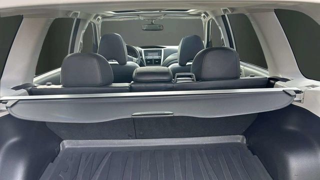 Fahrzeugabbildung Subaru Forester AUTOMATIK+LEDER+PANO+SHZ+TEMPOMAT+PDC