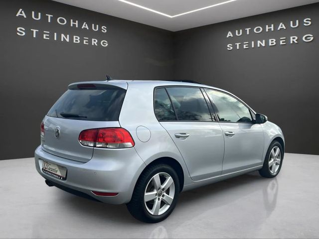 Fahrzeugabbildung Volkswagen Golf VI AUTOMATIK+NAVIGATION+SCHIEBEDACH+SHZ+PDC