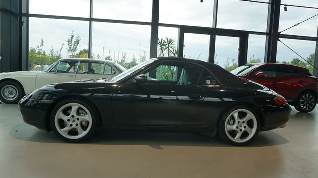 Fahrzeugabbildung Porsche 996 911 Carrera 4 Cabriolet MEMORY+XENON+LED