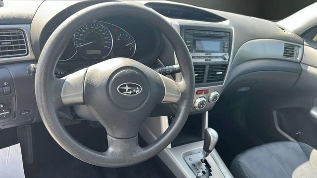 Fahrzeugabbildung Subaru Forester Active AUTOMATIK+SITZHEIZUNG+ALU+AHK