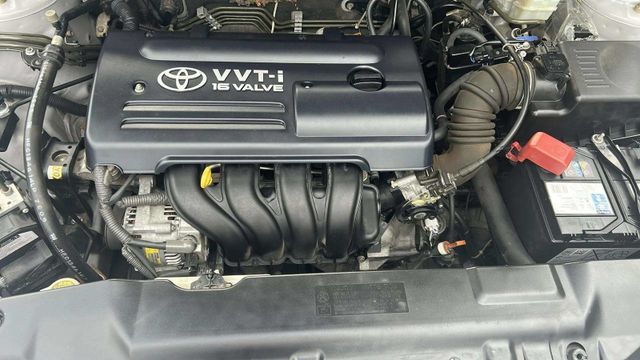 Fahrzeugabbildung Toyota Corolla 1.6 Linea Sol AUTOMATIK+EINPARKHILFE