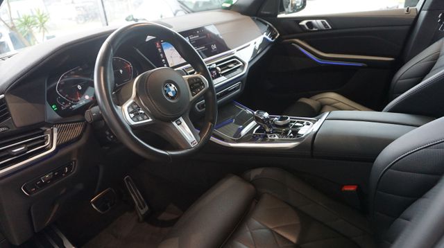Fahrzeugabbildung BMW X5 X5 xDrive 30d M Sport 7-Sitzer HUD Pano