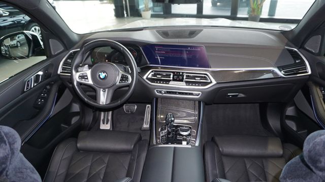Fahrzeugabbildung BMW X5 X5 xDrive 30d M Sport 7-Sitzer HUD Pano