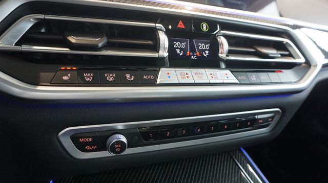 Fahrzeugabbildung BMW X5 X5 xDrive 30d M Sport 7-Sitzer HUD Pano