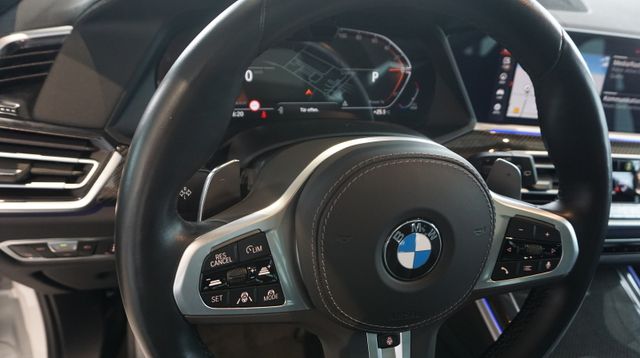 Fahrzeugabbildung BMW X5 X5 xDrive 30d M Sport 7-Sitzer HUD Pano