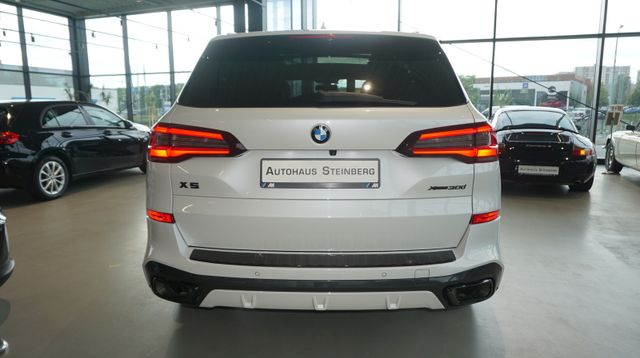 Fahrzeugabbildung BMW X5 X5 xDrive 30d M Sport 7-Sitzer HUD Pano