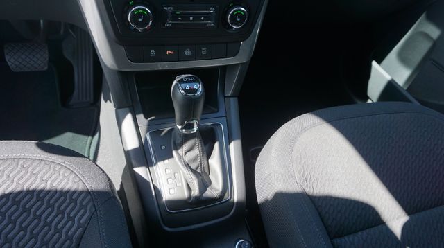 Fahrzeugabbildung Skoda Yeti AUTOMATIK+NAVIGATION+ALLRAD+SHZ+TEMPO Elega