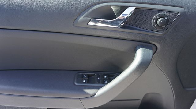 Fahrzeugabbildung Skoda Yeti AUTOMATIK+NAVIGATION+ALLRAD+SHZ+TEMPO Elega
