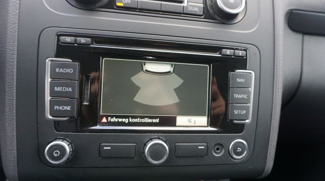 Fahrzeugabbildung Volkswagen Touran NAVIGATION+7 SITZE+SITZHEIZUNG+PDC Comfor