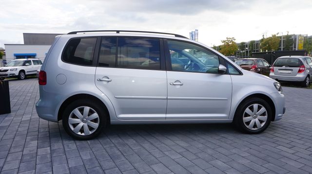 Fahrzeugabbildung Volkswagen Touran NAVIGATION+7 SITZE+SITZHEIZUNG+PDC Comfor