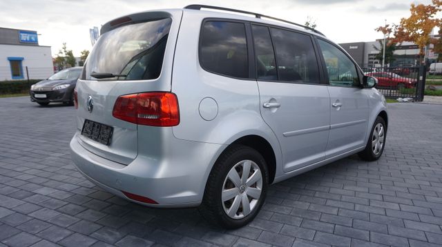 Fahrzeugabbildung Volkswagen Touran NAVIGATION+7 SITZE+SITZHEIZUNG+PDC Comfor