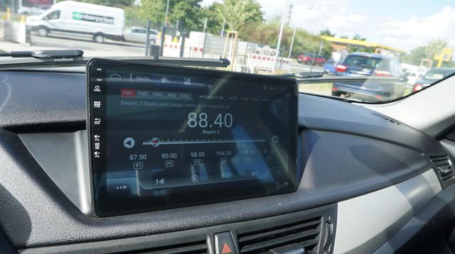 Fahrzeugabbildung BMW X1 AUTOMATIK+PANORAMADACH+KAMERA+NAVI