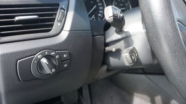Fahrzeugabbildung BMW X1 AUTOMATIK+PANORAMADACH+KAMERA+NAVI