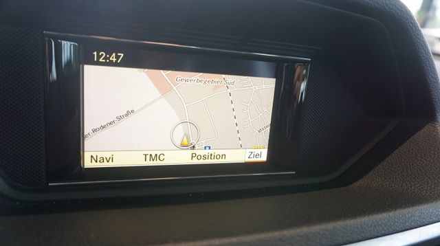 Fahrzeugabbildung Mercedes-Benz E 200 CDI BlueEfficiency AUTOM+NAVI+SHZ+TEMPO