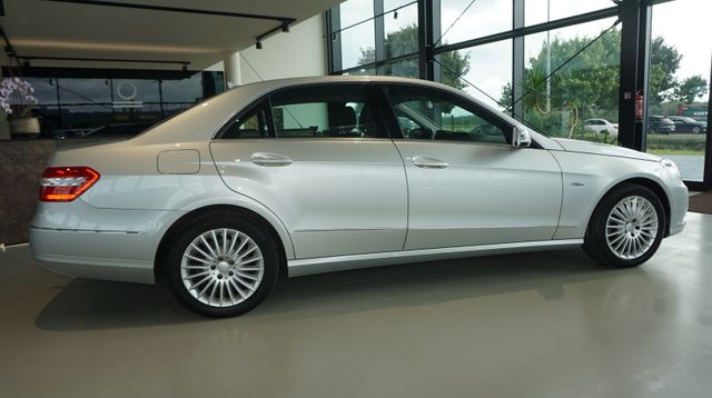 Fahrzeugabbildung Mercedes-Benz E 200 CDI BlueEfficiency AUTOM+NAVI+SHZ+TEMPO