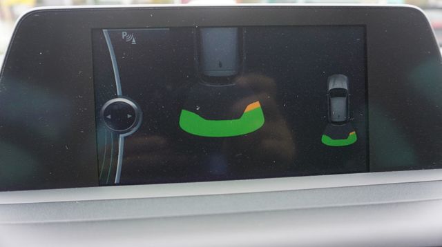 Fahrzeugabbildung BMW 116 AUTOMATIK+NAVIGATION+PDC