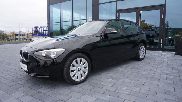 Fahrzeugabbildung BMW 116 AUTOMATIK+NAVIGATION+PDC
