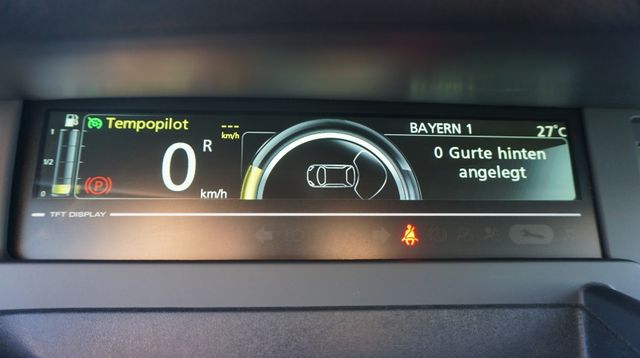Fahrzeugabbildung Renault Scenic III Limited AUTOMATIK+NAVIGATION+SHZ+PD