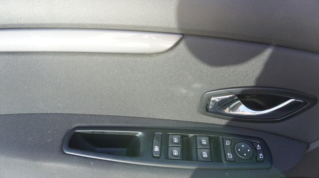 Fahrzeugabbildung Renault Scenic III Limited AUTOMATIK+NAVIGATION+SHZ+PD