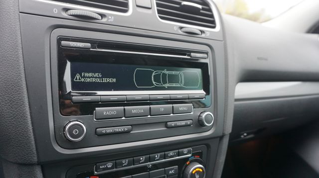 Fahrzeugabbildung Volkswagen Golf Golf VI Match AUTOMATIK+SHZ+TEMPOAT+PDC+